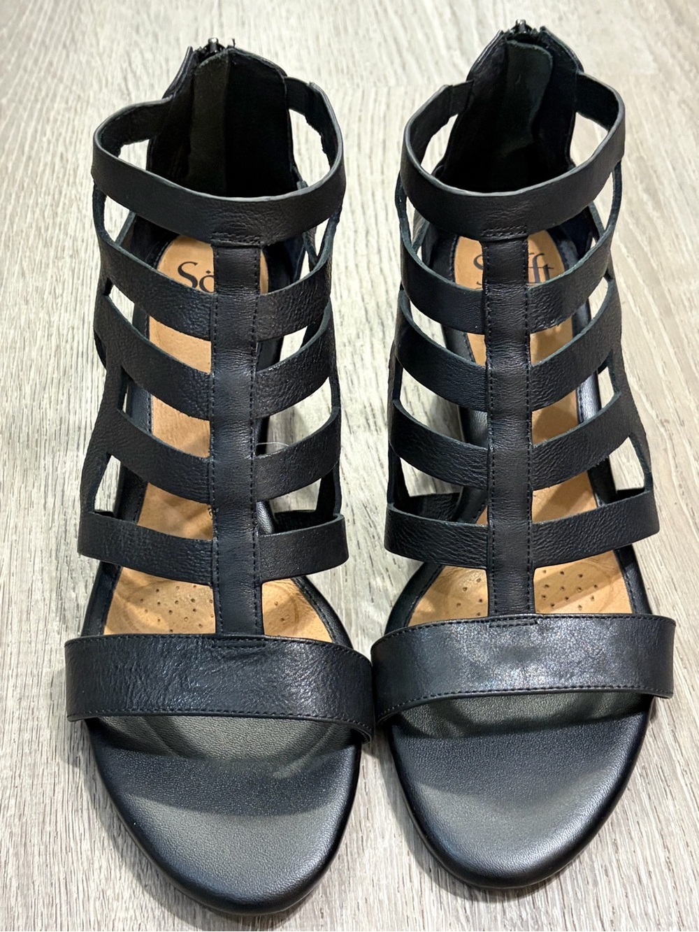 Sofft Black Multi-Strap Leather Sandals